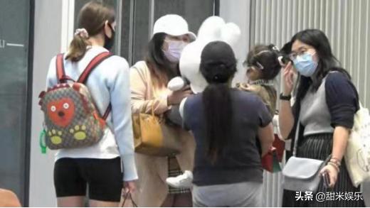 千金何超盈现状,叛逆千金何超盈带14亿嫁妆