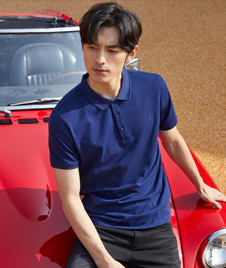 40-50岁男人穿什么颜色衣服好看,35至40岁男装品牌推荐性价比最高