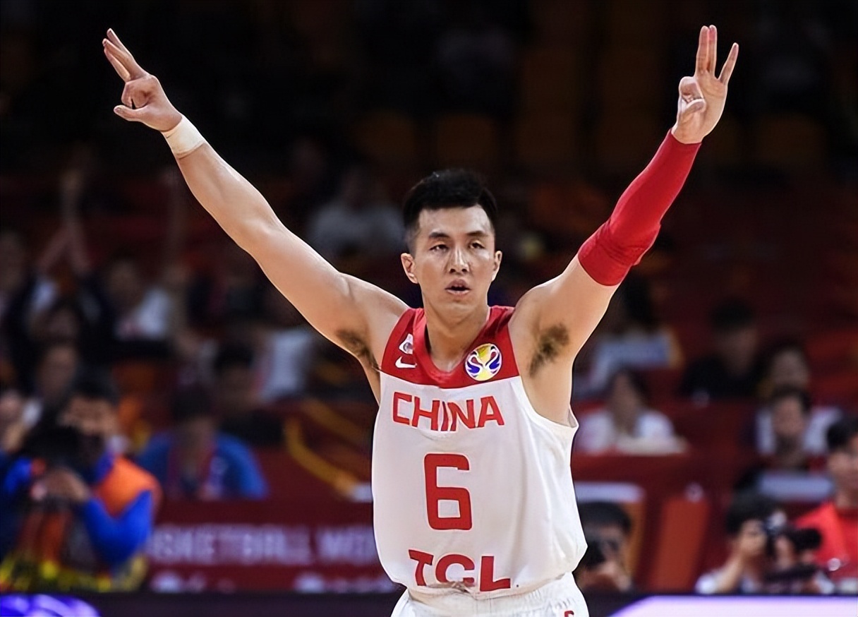 哈登被美媒嘲讽的视频,哈登被中国球迷吹上天迷之自信