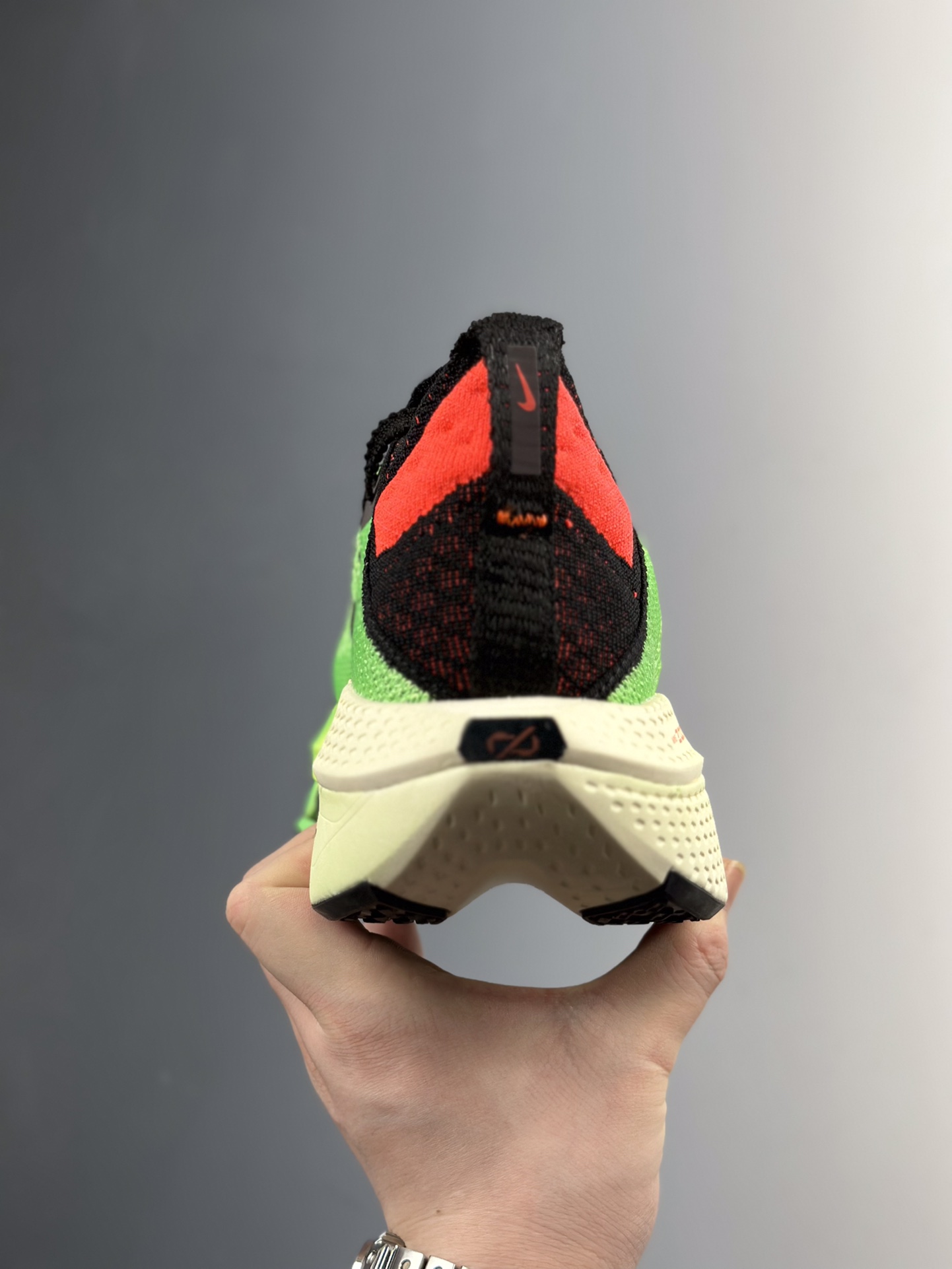 马拉松气垫鞋,全掌气垫的马拉松跑步鞋