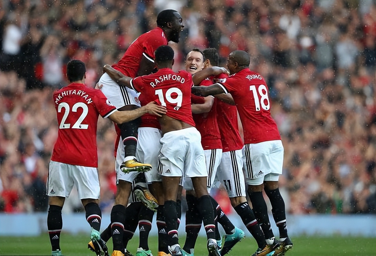 欧联杯罗马4-1费耶诺德,曼联费耶诺德比分预测