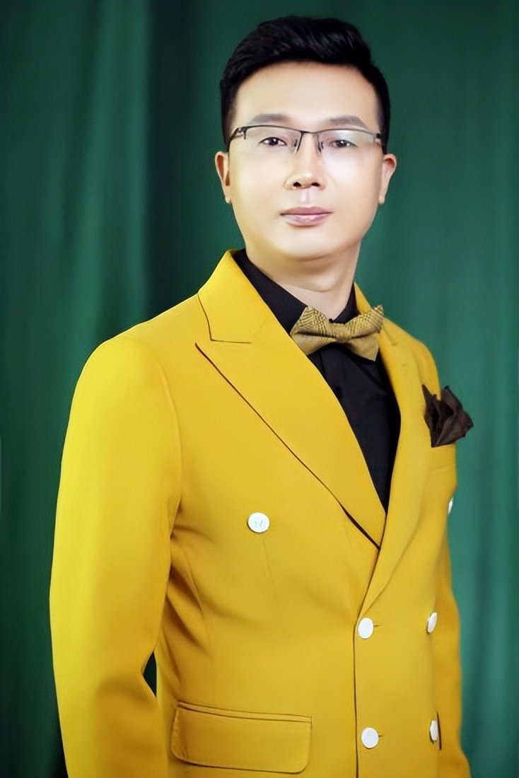 聆听商界营销鬼才智玄子蔡余杰的故事，感悟资深操盘手的励志人生