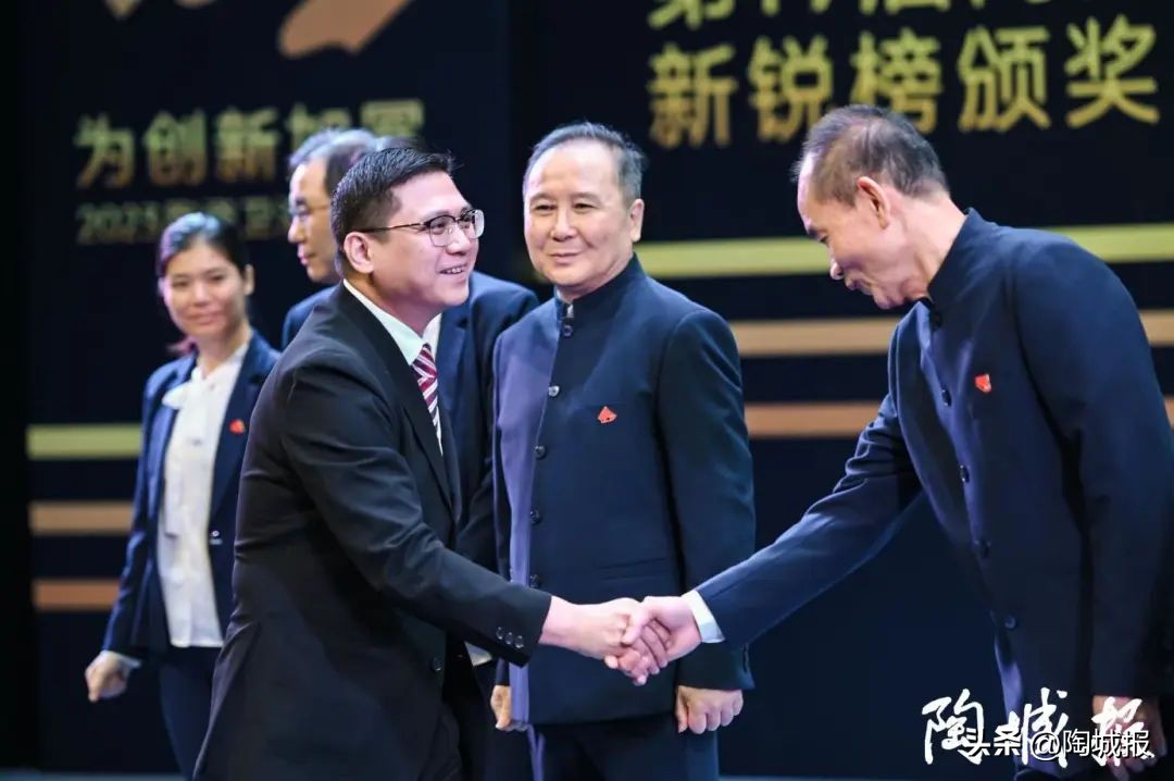 中国卫浴陶瓷十大名牌排名第一,19届陶瓷新锐榜