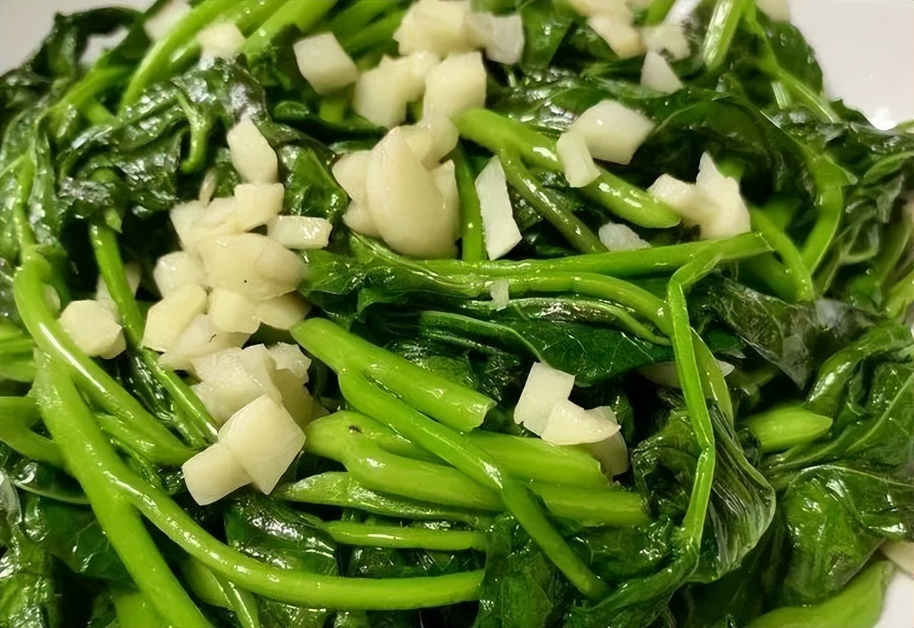 胡萝卜素是白菜的11倍，还是控糖高手！清肝补钙眼睛亮，百岁老人都爱！7月吃最鲜嫩