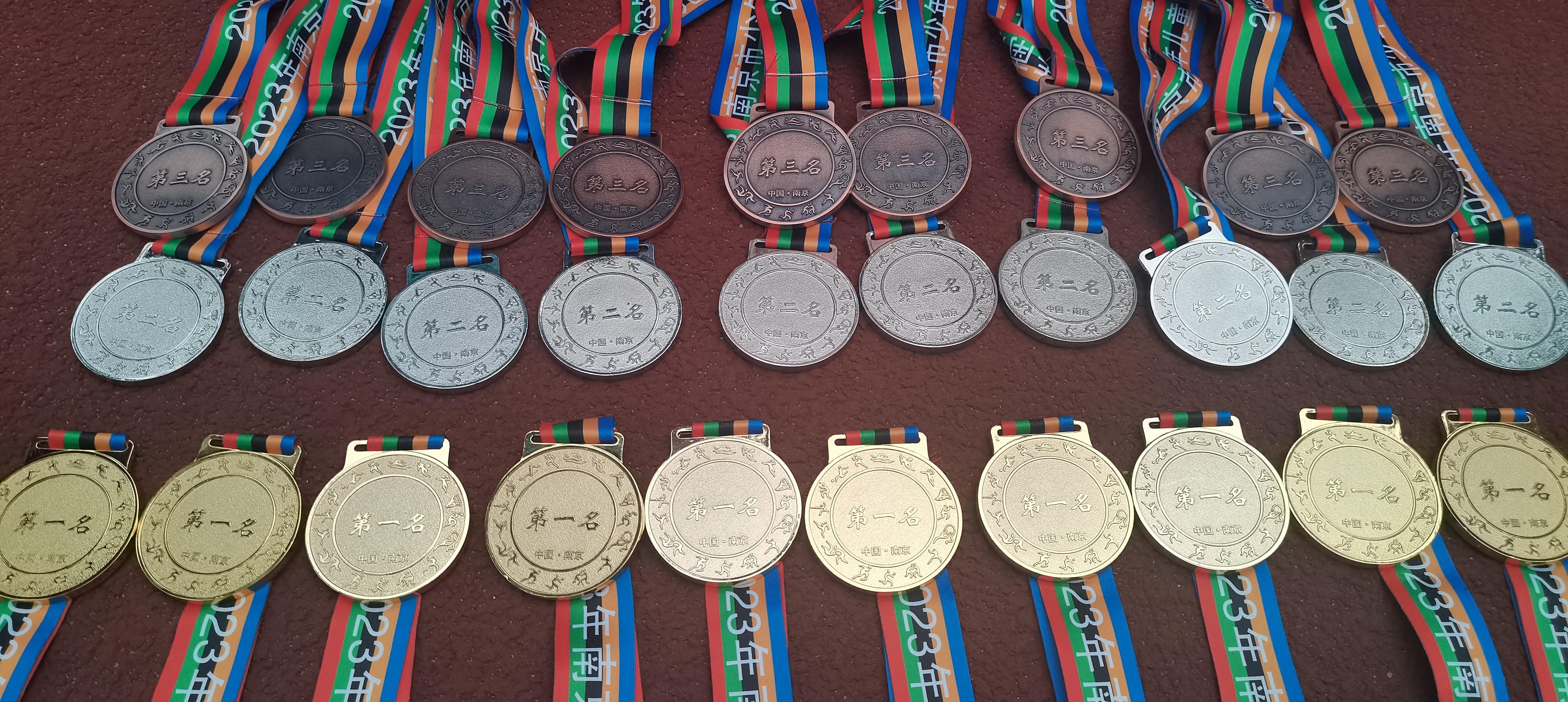 7金6银6铜！南京奥体中心射箭俱乐部的学员们再创佳绩！