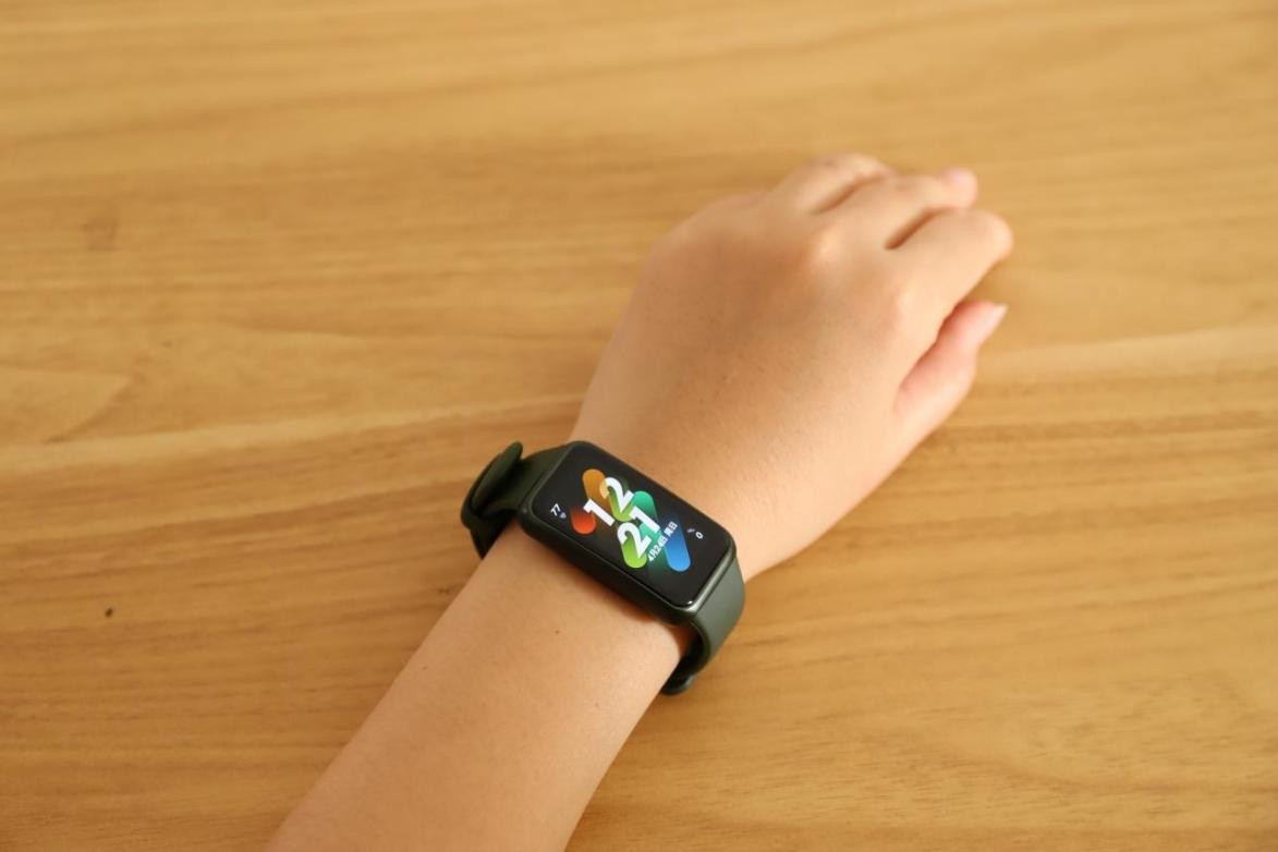 华为手环7和7pro有什么区别,华为手环7和7nfc有什么区别