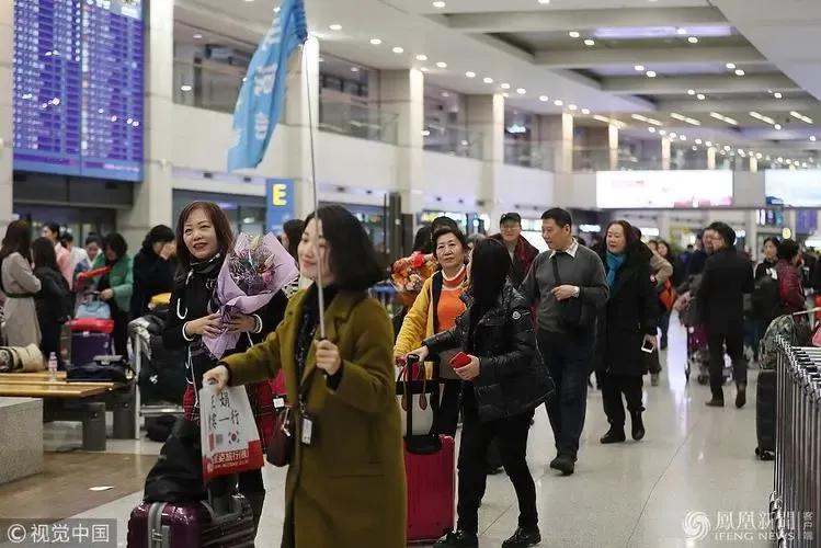 挂黄牌，翻白眼，遭歧视，为啥还阻挡不了中国游客赴韩的脚步？