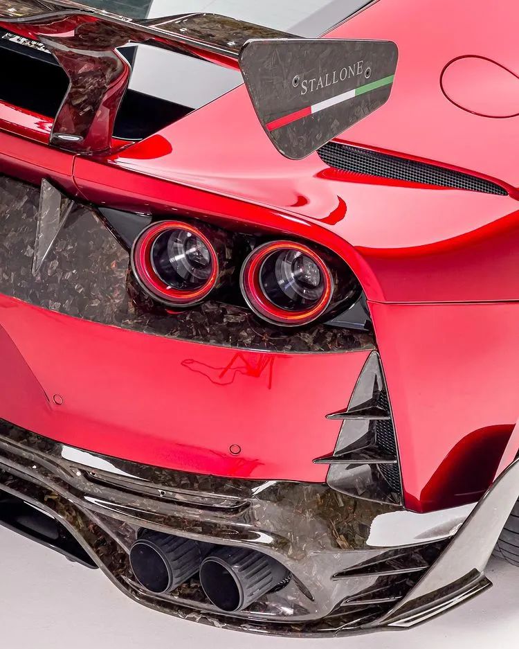 法拉利0-200加速10秒,法拉利新款V12