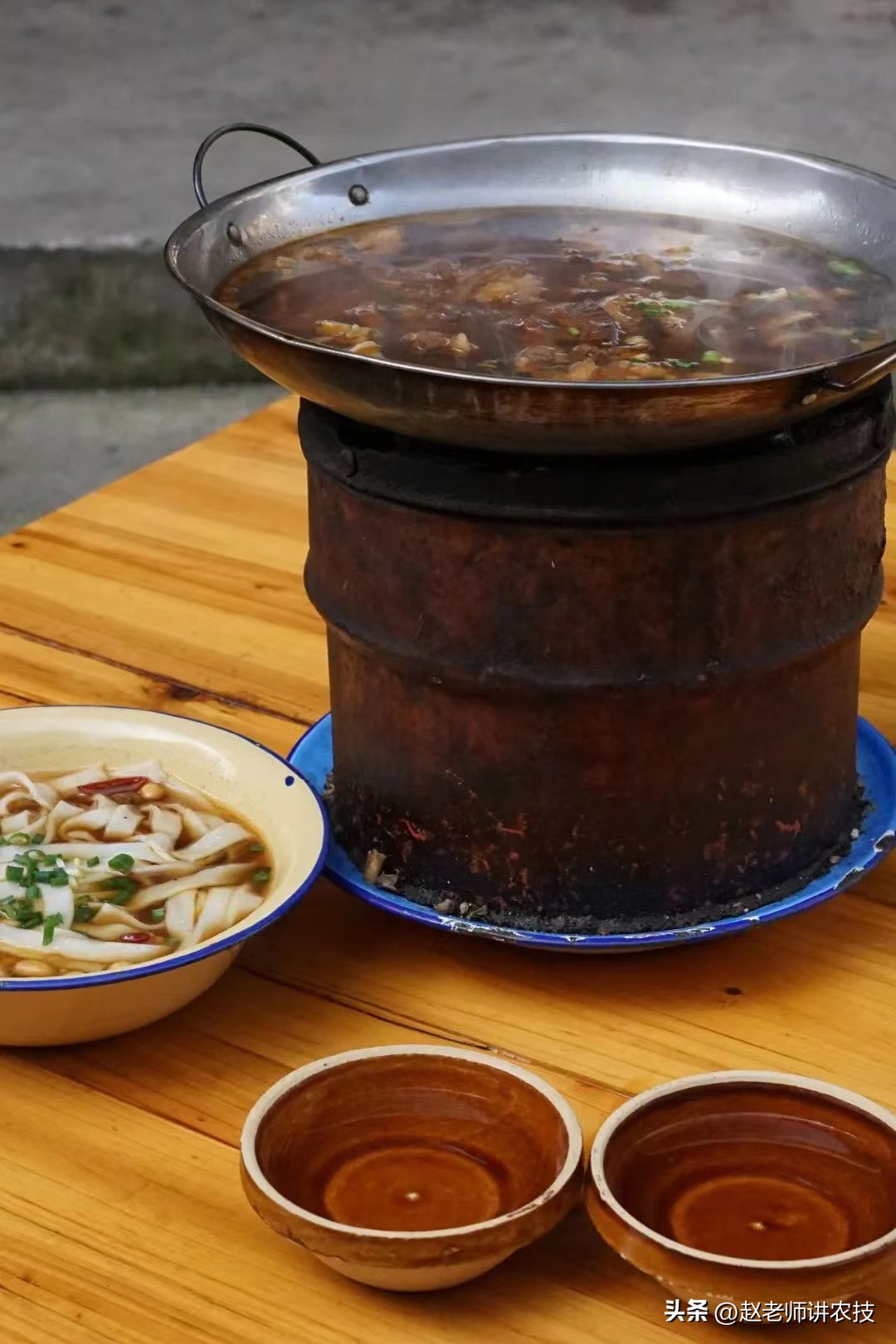 广东人最爱喝的三款白酒,湖北经常喝的白酒有哪些