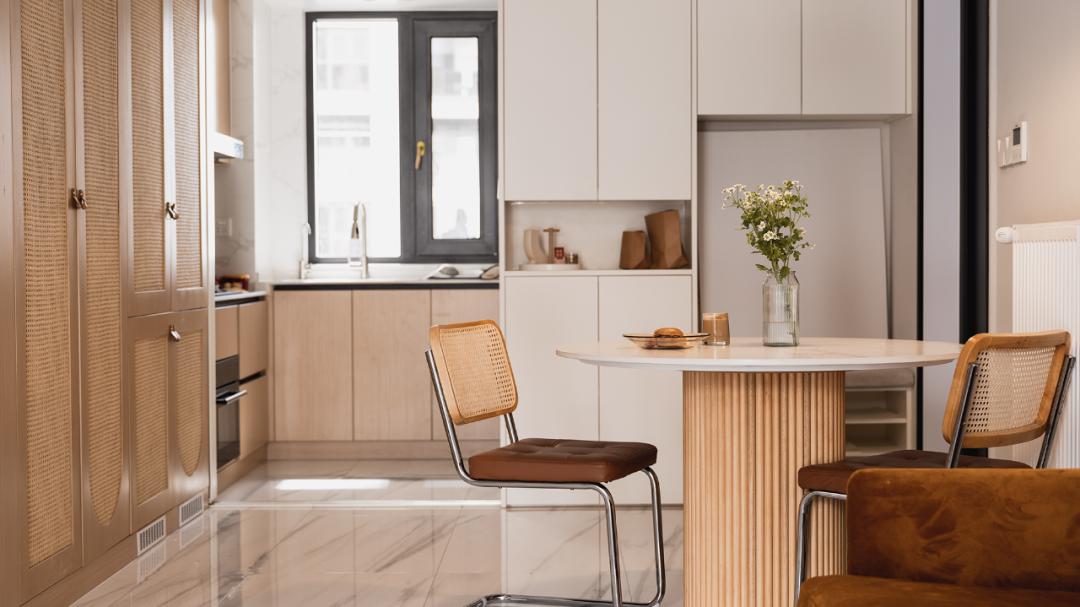 餐厅空间小如何设计好看,开餐厅餐厅面积小如何布置圆桌