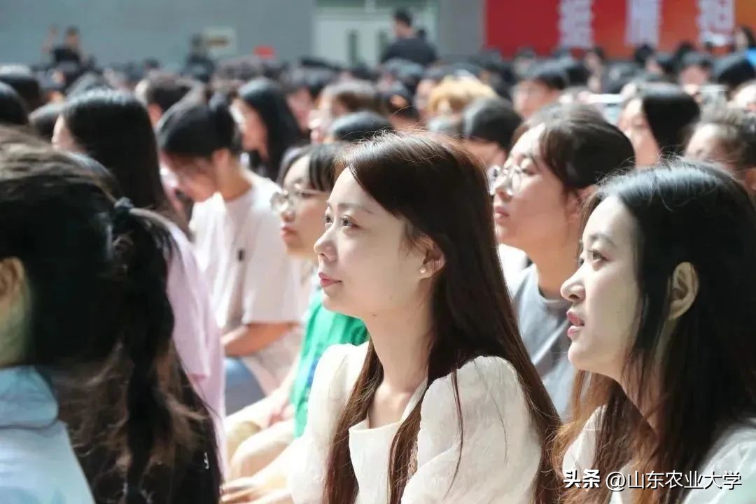 我校2019届本科生毕业典礼,西宁第四高级中学2023毕业典礼