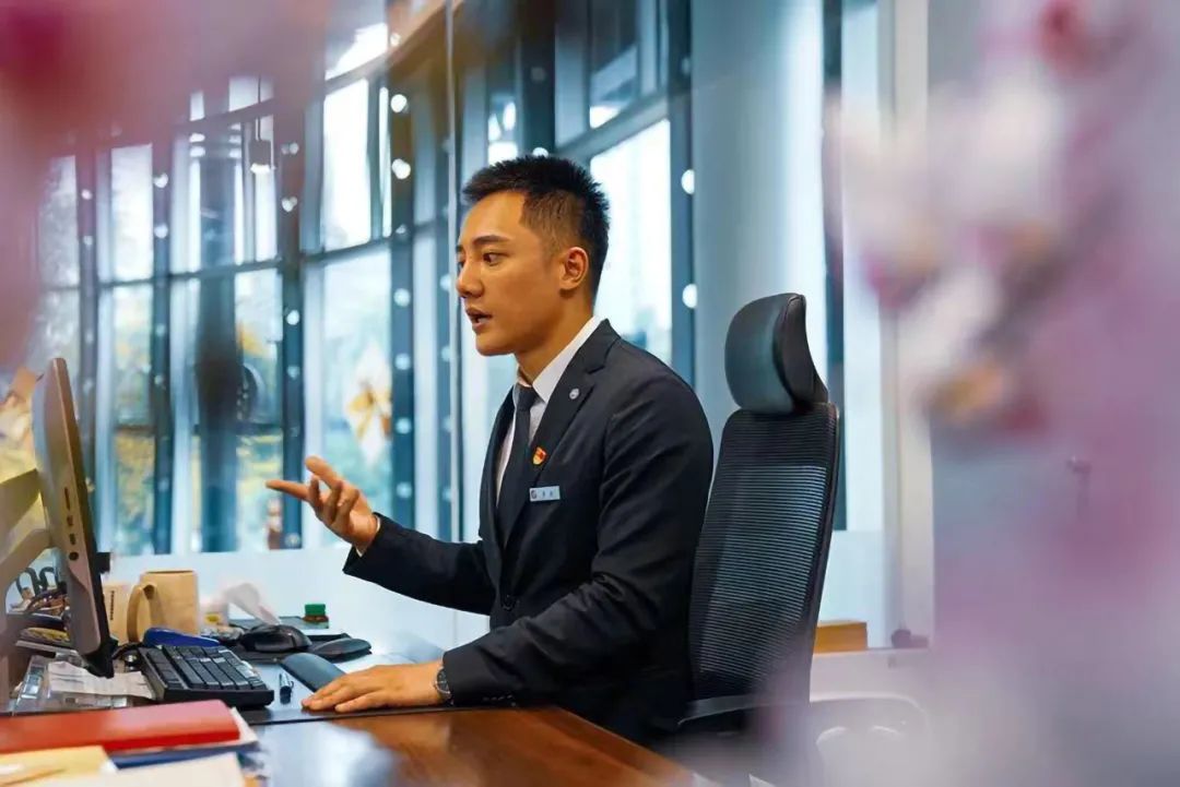 奔驰4s店服务体验,奔驰探店服务