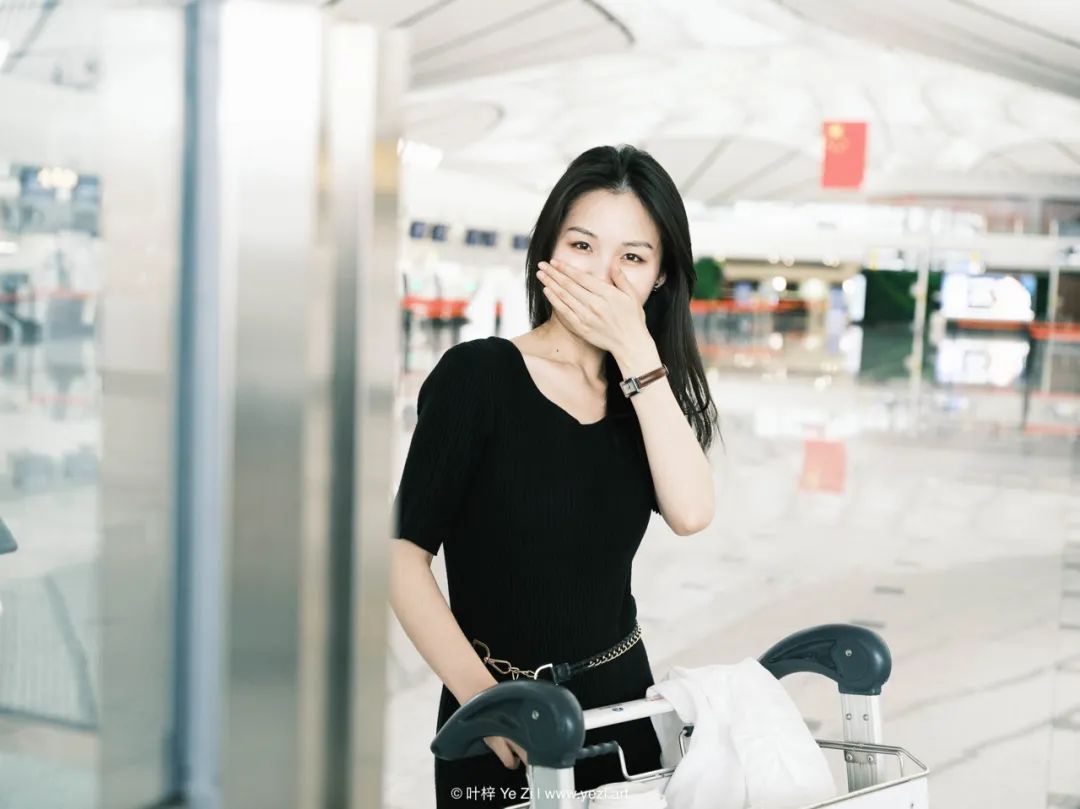 一拍照就很呆怎么办,一拍照就想不到姿势怎么办