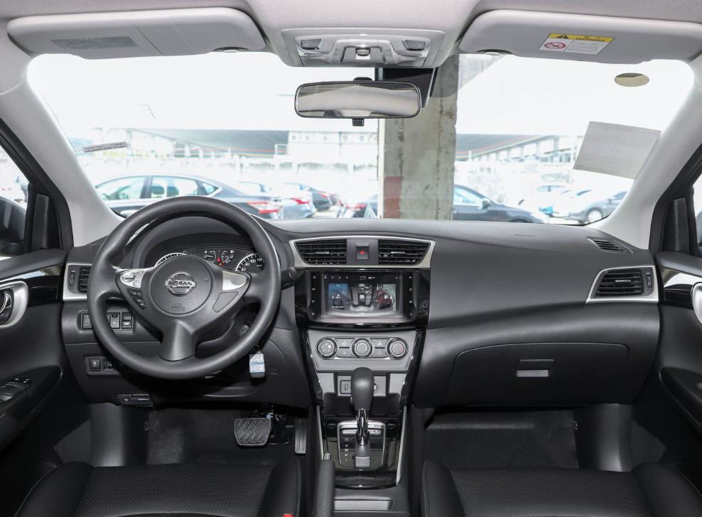 日产轩逸手动挡综合测评,日产轩逸新款1.6极限测试