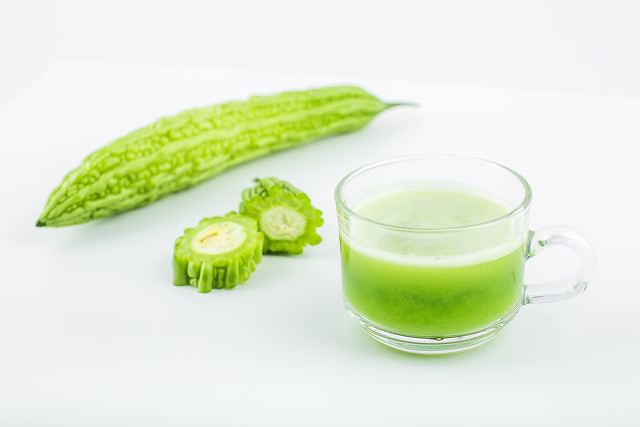 放假在家做个面膜,假期给自己做面膜