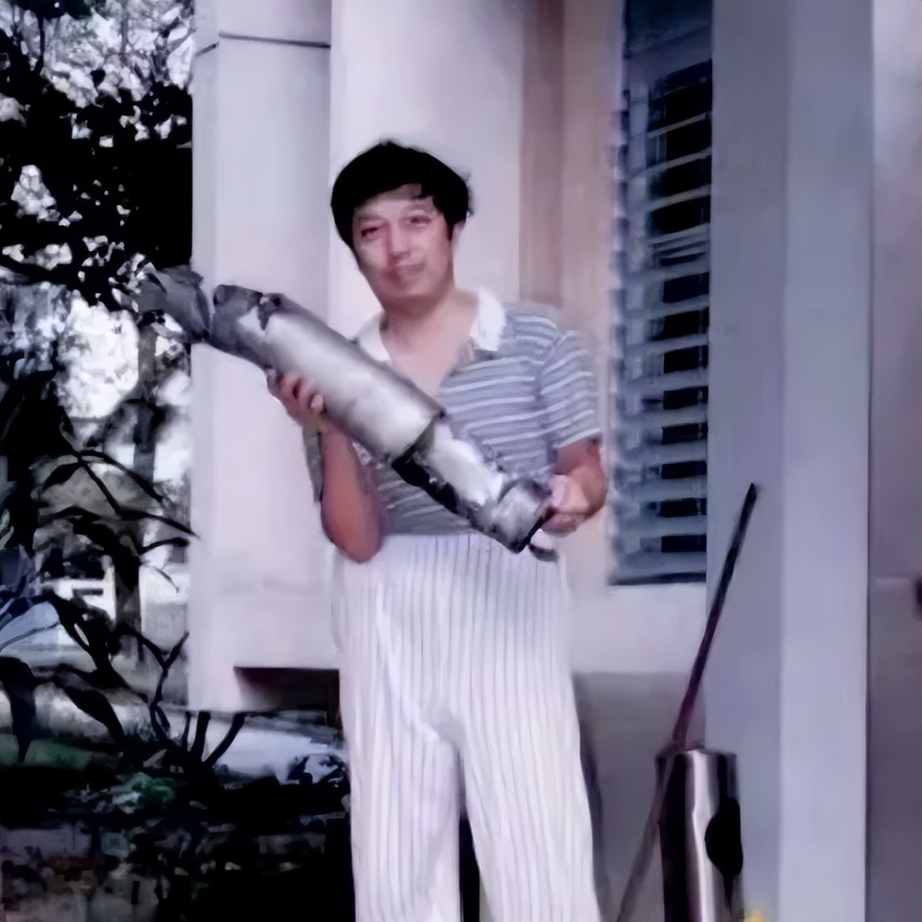 万里归途中国外交官解说,万里归途中外交官回国视频