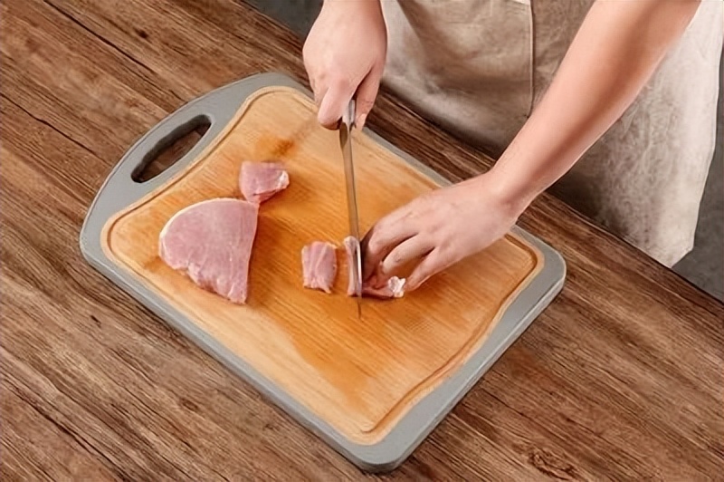 菜刀选购攻略,做了几十年菜的阿姨