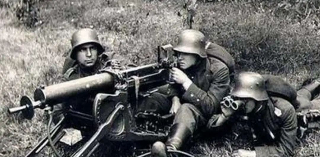 80年前我们曾经历过怎样的失望,80年前我们经历过怎样的绝望