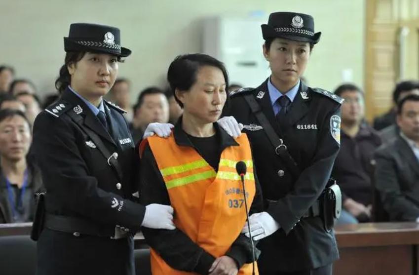 盗窃别人支付宝6000元能判多久,盗窃支付宝罪数额较大怎么判