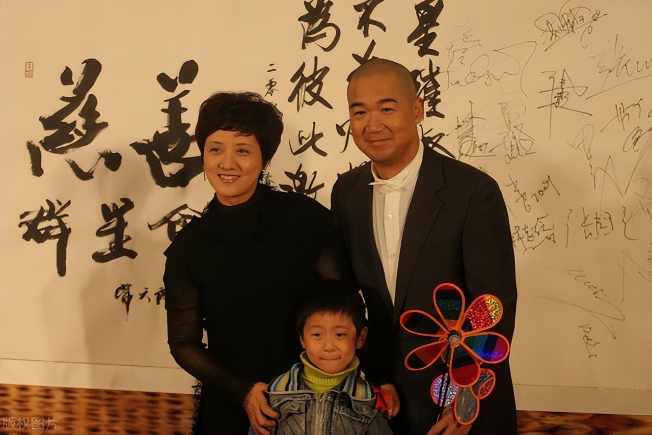 广告乱象危害,明星代言广告有什么影响