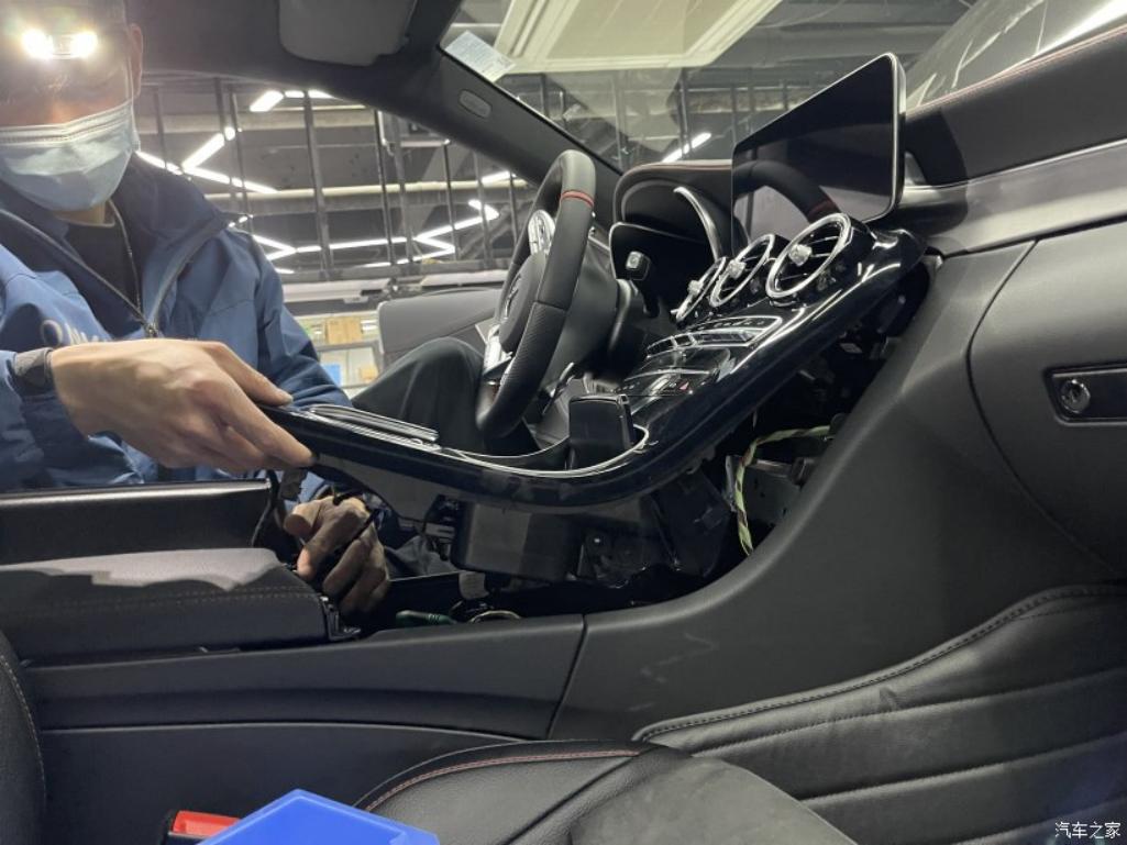 奔驰c43amgcoupe内饰改装,奔驰c43旅行版改装大包围