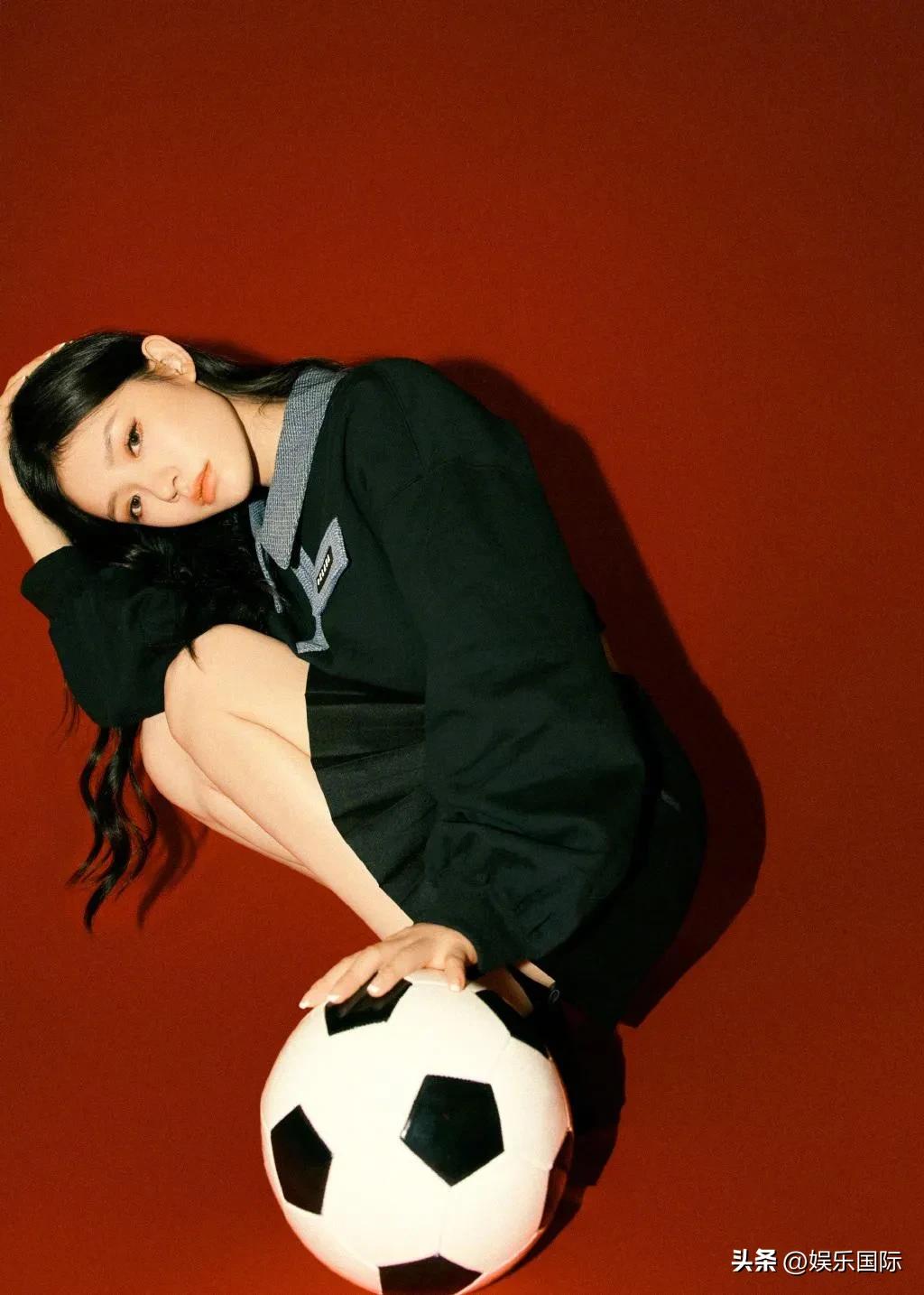 林允穿吊带裙好看吗,林允穿芭蕾裙图片