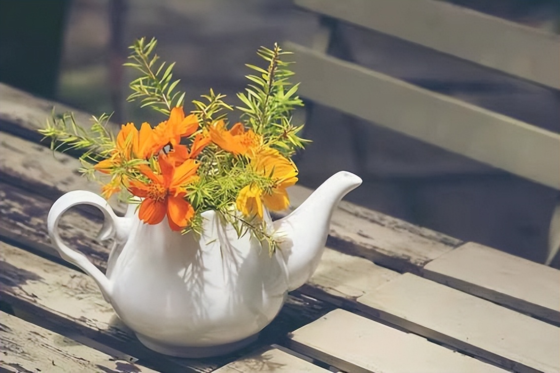 同学群没人说话是干脆都退群好吗,同学群有的人一言不发又不退群