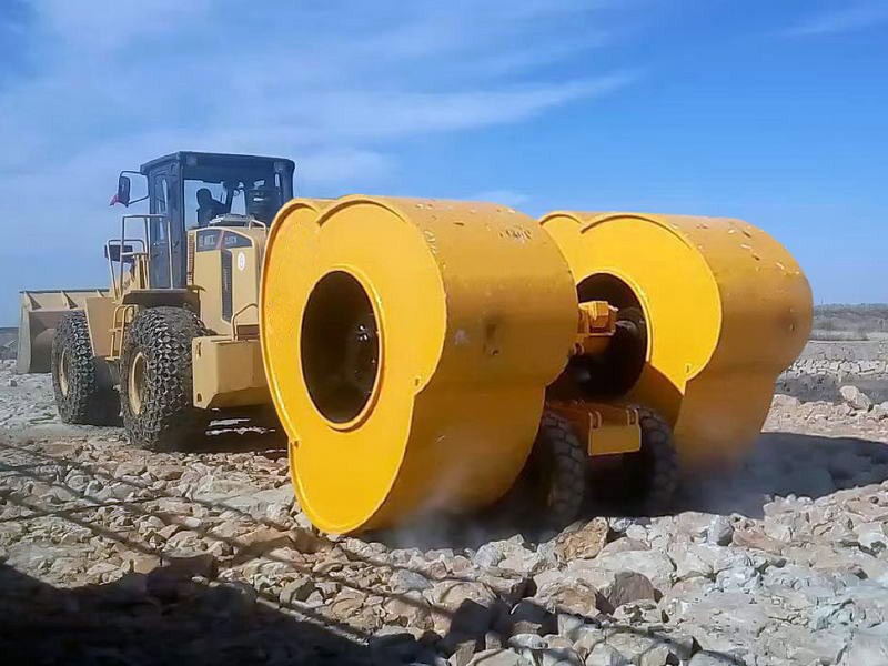 30吨冲击式压路机,冲击压路机施工视频