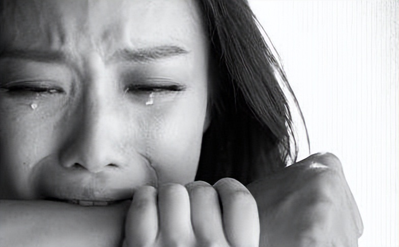 女子带3岁儿子洗药浴，不料却洗出绝症，*底卧**2年讨公道，结局如何