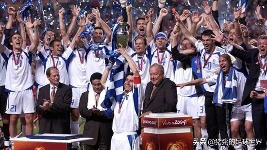 足球豪门433阵型取消前腰,现在足坛为什么没有巨星了