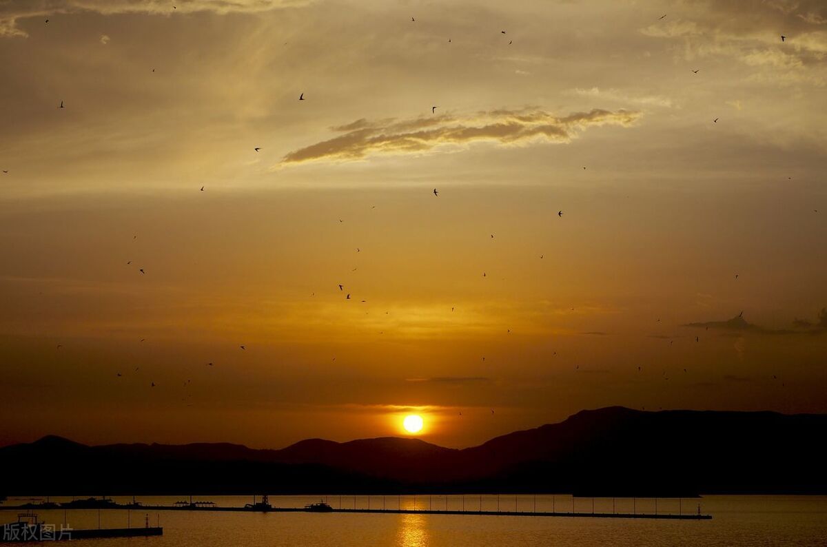 p2p靠什么盈利,p2p普通员工合法工资