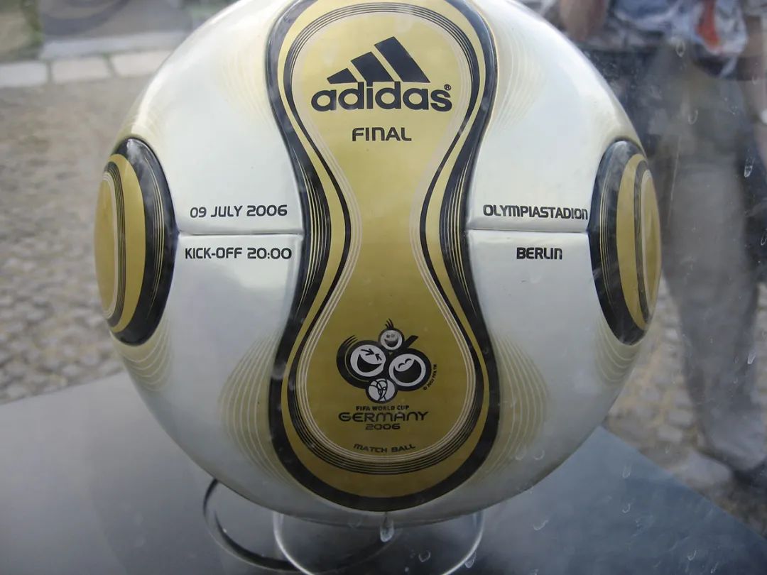 卡塔尔世界杯中的科技元素,卡塔尔世界杯球馆的科技