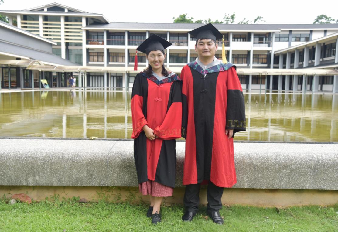 复旦大学女博士一年发表论文,厦门大学女博士事件处理结果