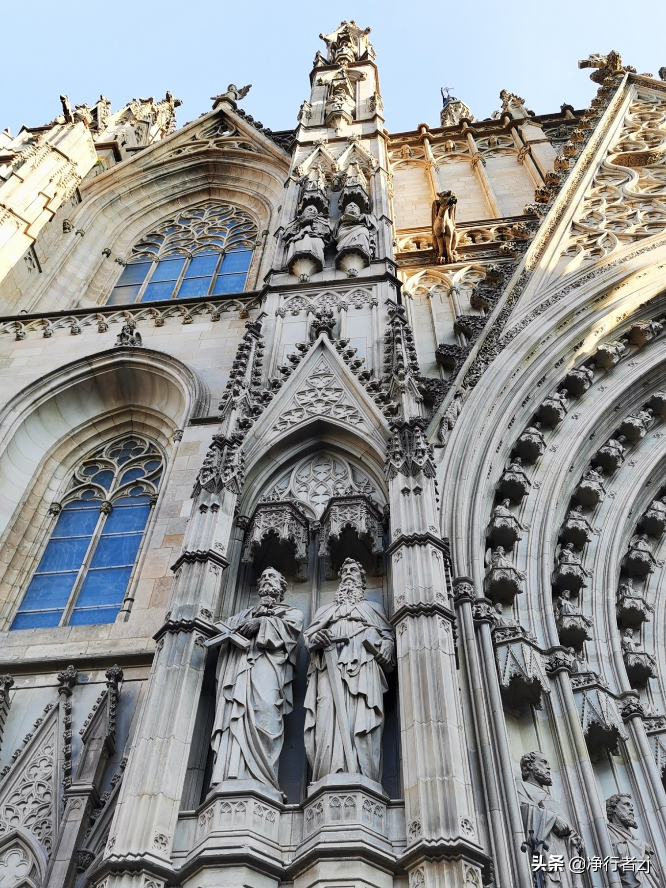 冬日暖阳拔“牙”记（34）巴塞罗那：高迪打造的欧洲之花（上）