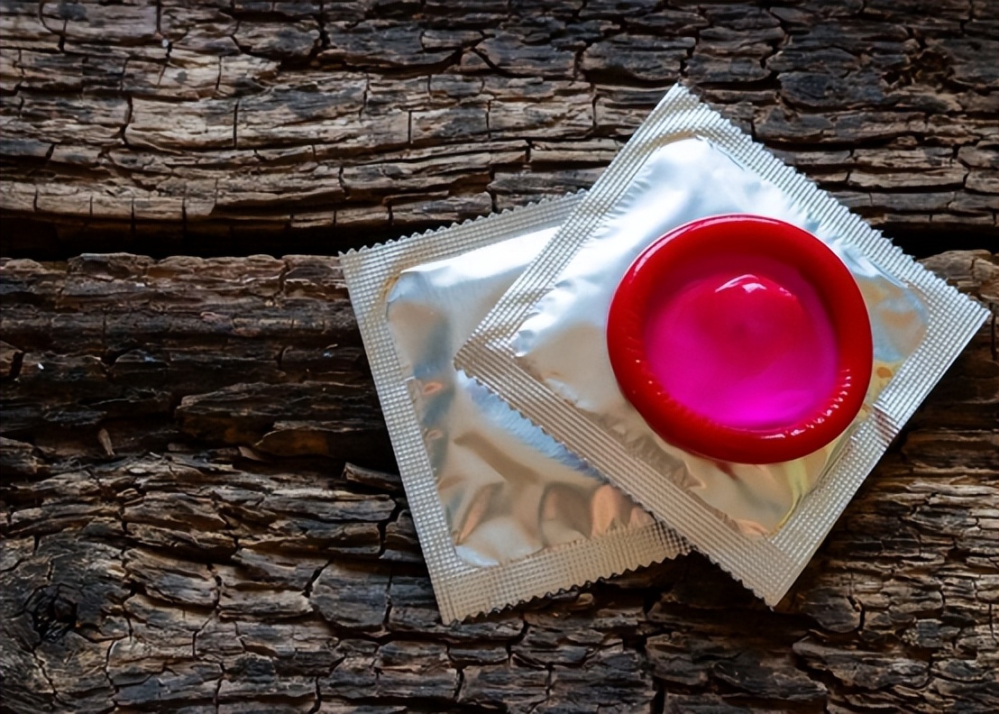 避孕套前面的“尖尖部分”，到底有什么作用呢？不妨进来了解一下