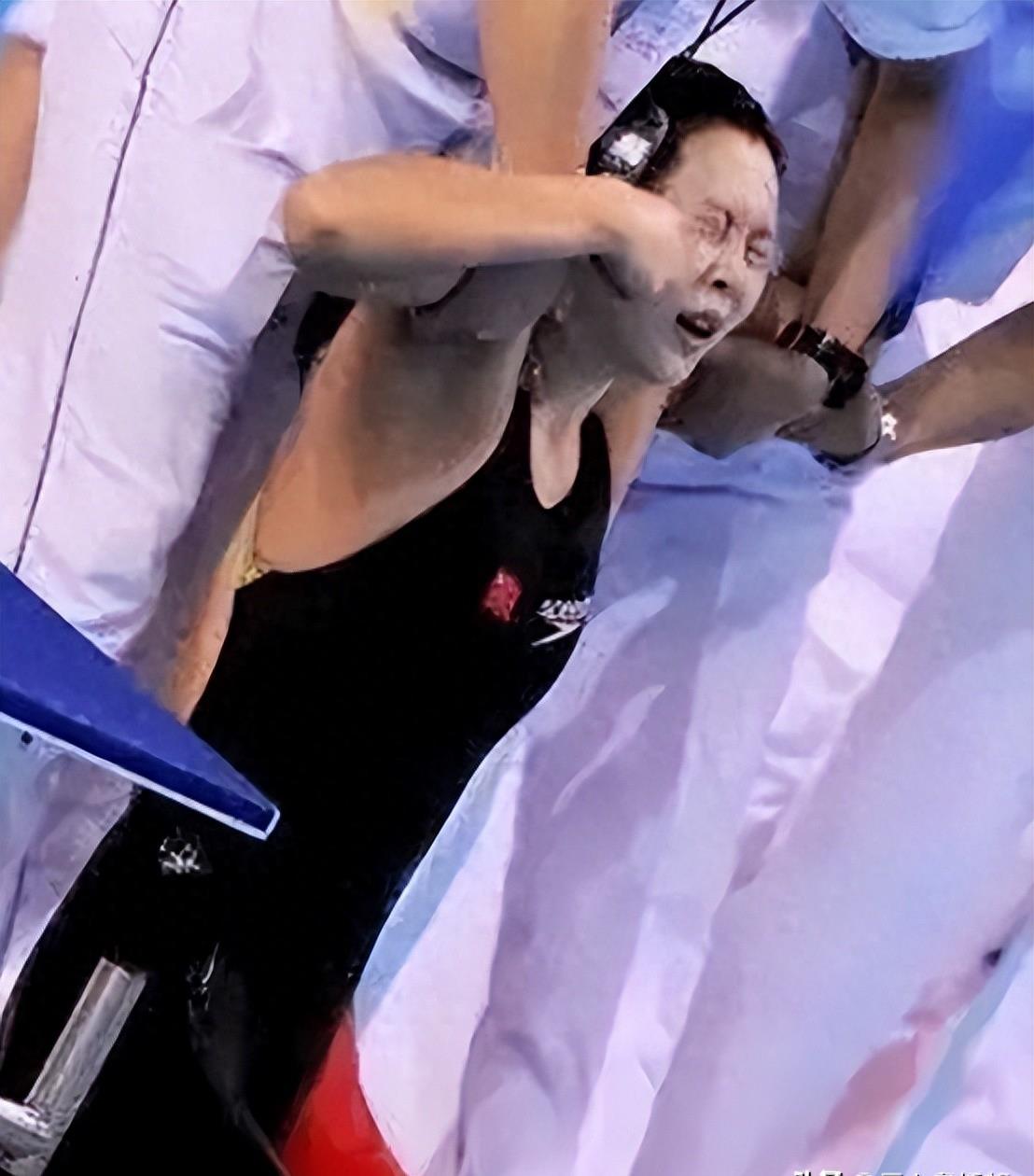 女运动员的心酸经历：赛前的“准备”和赛后的坚忍痛苦