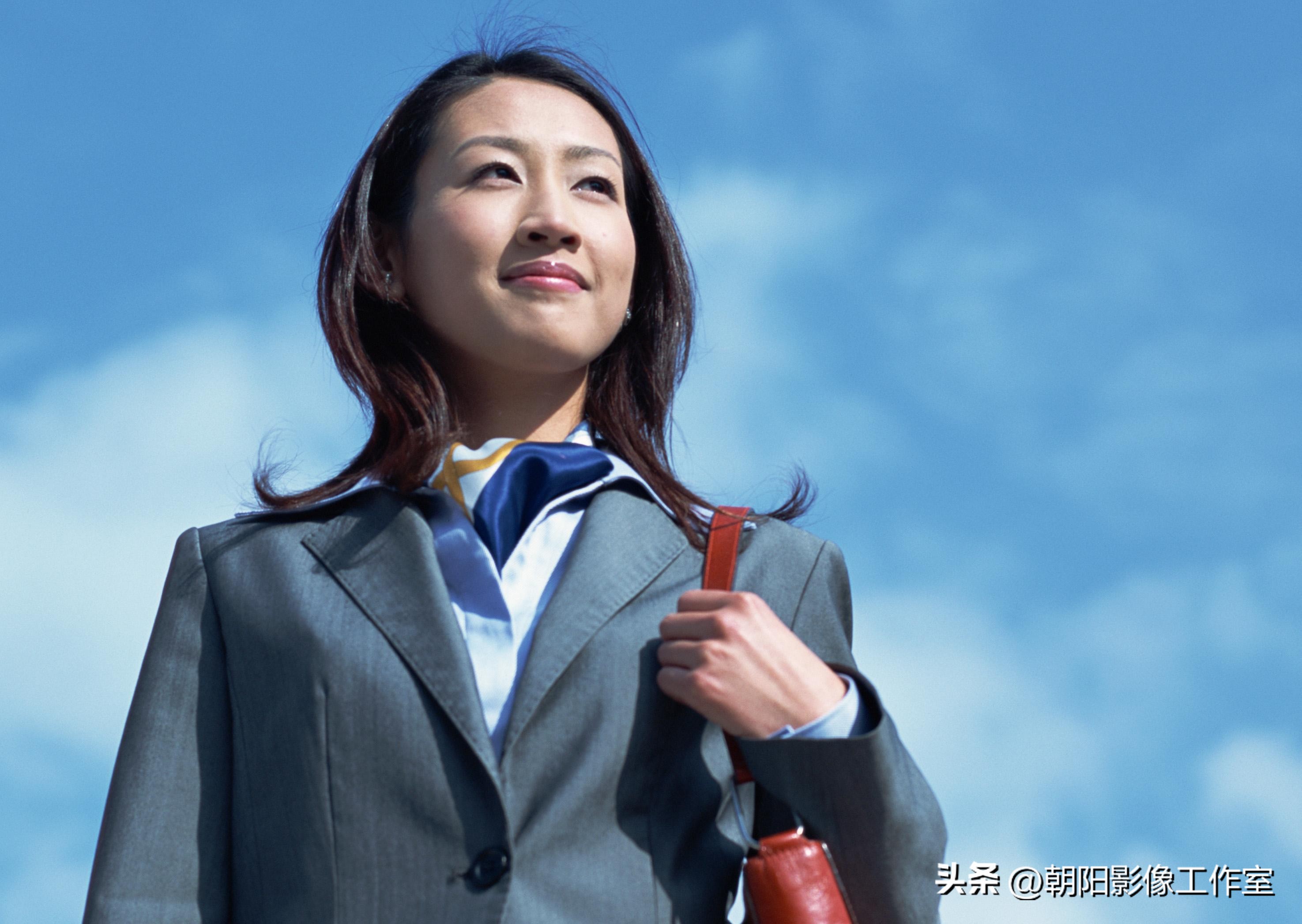 美女裸贷被骗案例,高消费裸贷女生被骗案例