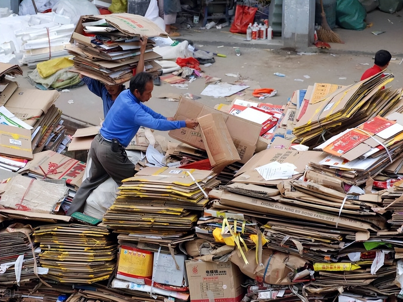 废品回收站违法收购被处罚,收废品的违法行为有哪些