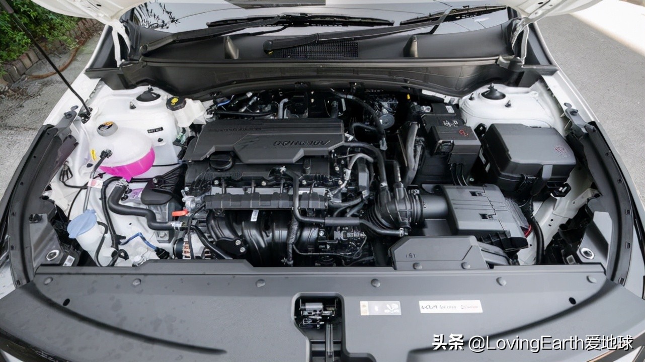 起亚发布全新狮跑sportage预告图,2022款起亚狮跑sporT