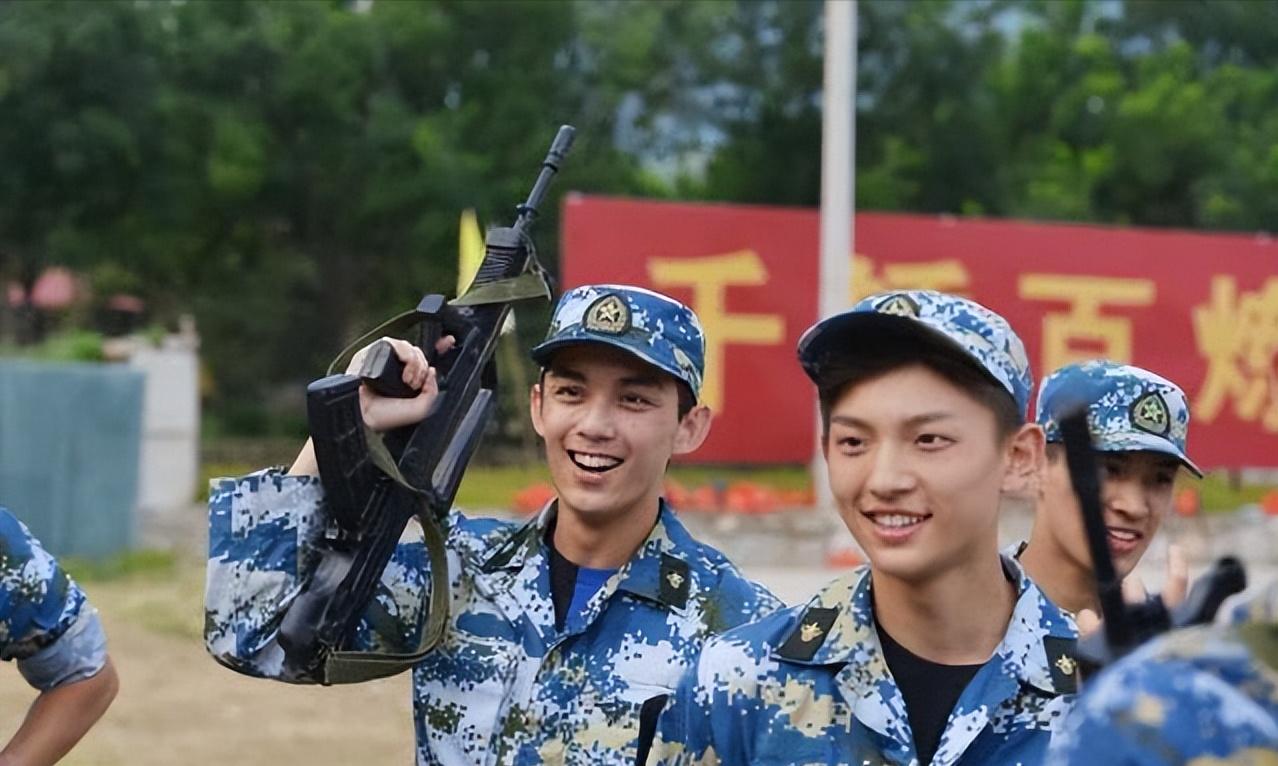 北电18级毕业照吴磊,北电中戏吴磊宋祖儿