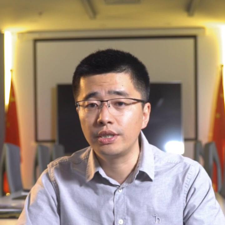 世上本没有英雄，对比多了，就有了英雄#人间清醒