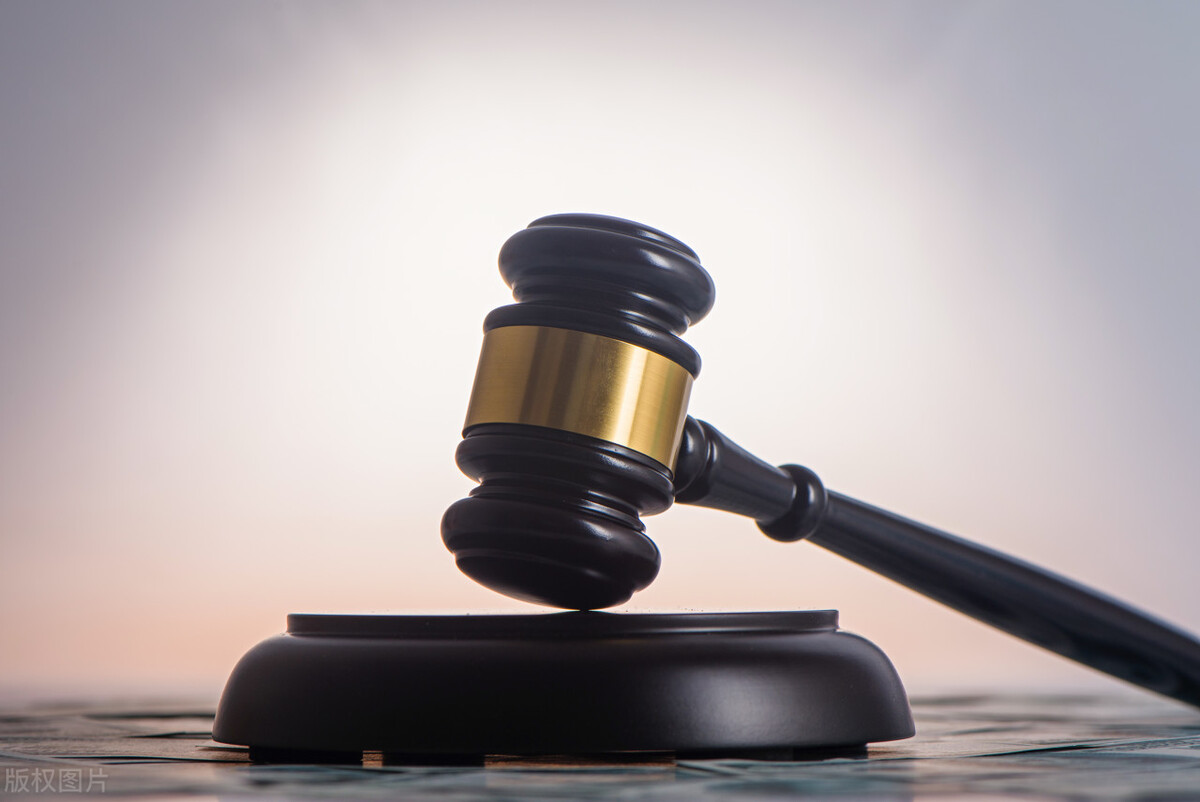 前国足教练李铁可能被判死刑！其涉嫌吃回扣、打假球等多项罪名