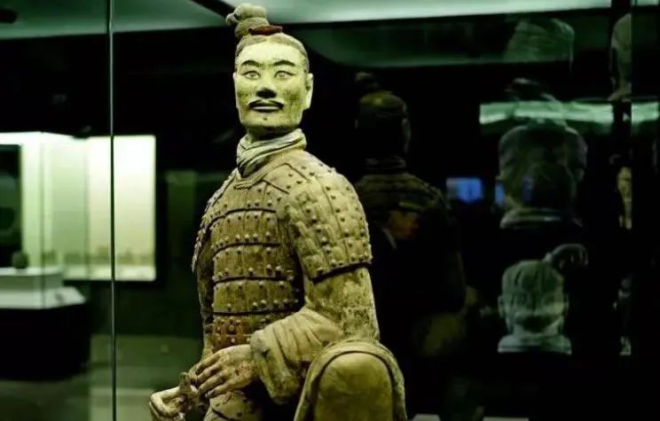 秦始皇陵兵马俑为何是世界大奇迹,秦始皇陵兵马俑是世界第八大奇迹