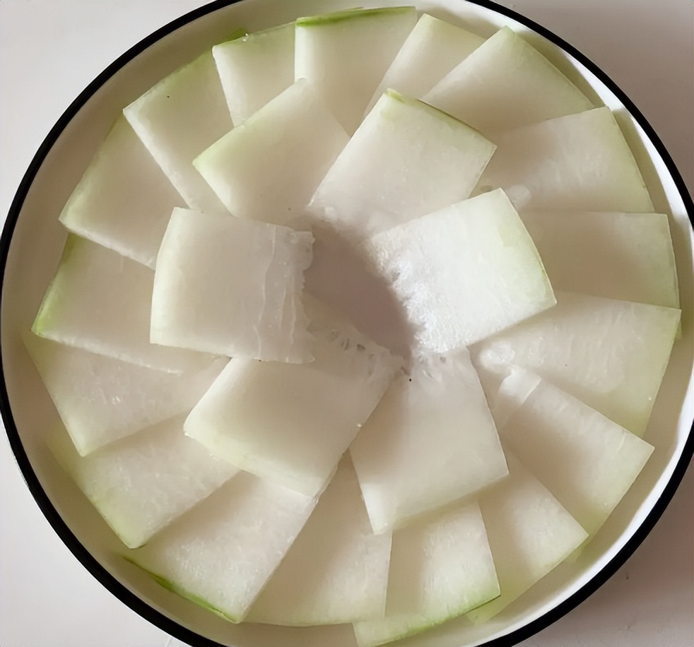 夏天给小孩吃什么蔬菜,夏季给孩子吃点啥