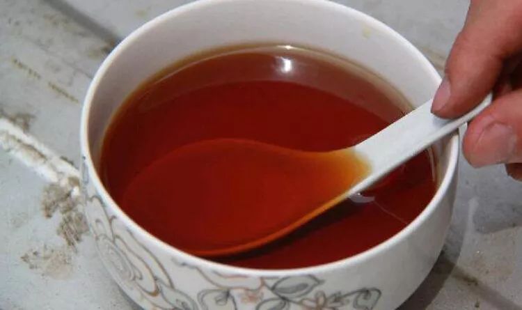 三种油不能买芝麻油,街上现磨麻油是真的还是假的