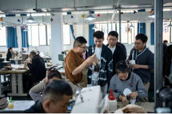 2022抖音电商服饰奖,抖音电商综合服饰行业年度黑马