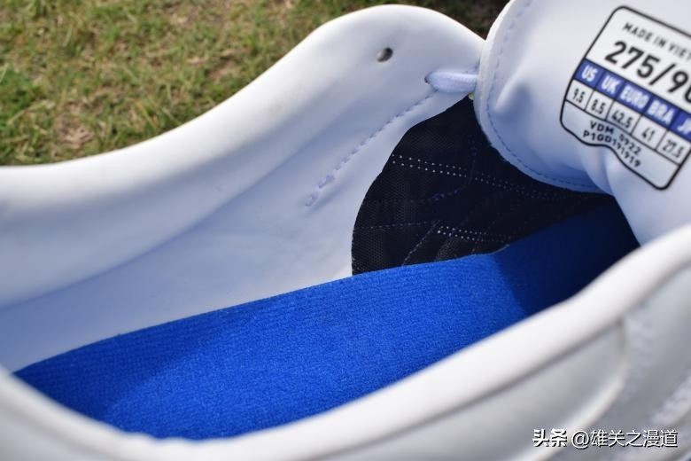 2020年美津浓足球鞋碎钉推荐,重温经典2002世界杯