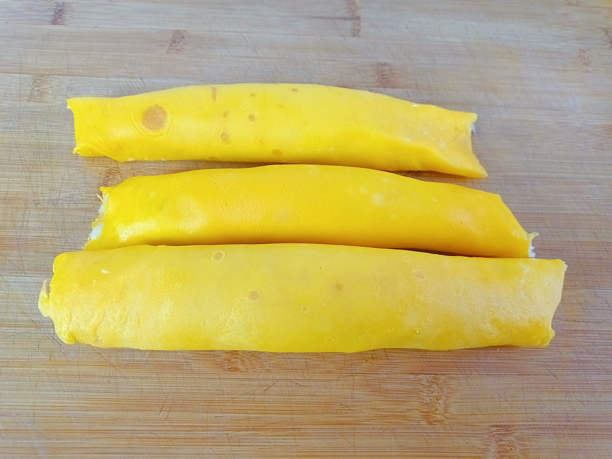 建议女人，多善待自己，少喝奶茶多吃6道菜，脸色红润，精神饱满