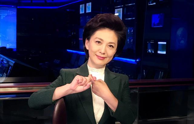 央视女主持海霞嫁大11岁教授,央视女主持海霞现如今过得怎么样