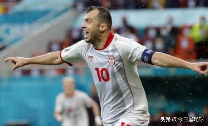 阿根廷10号再次捧起大力神杯,阿根廷10号传承里克尔梅